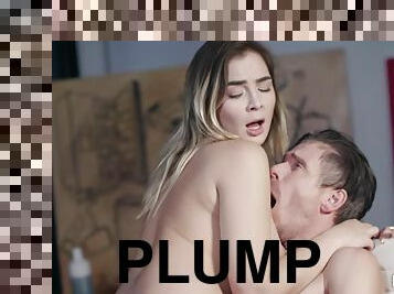 Sensative Plumper Gets Thrilling Orgasm On Thick Mature Dick