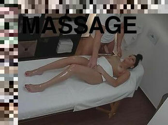 lady needs snatch massage