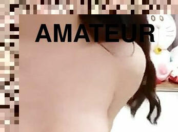 Amateur asian girl on webcam