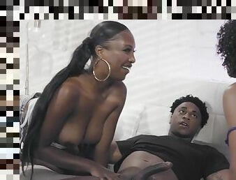 Black stepsister fights with her brother for their ebony stepmom