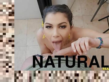 Valentina Nappi looks even hotter with some pubic hair on her cunt