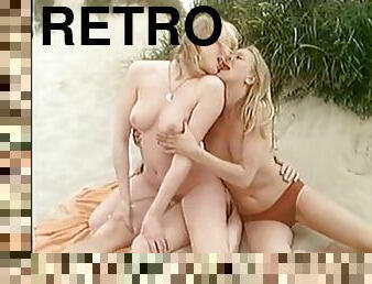 Retro porn threesome action