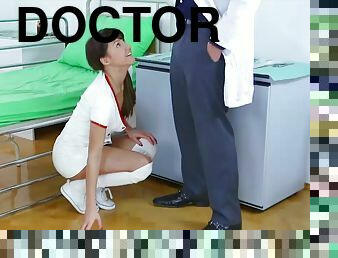 Hot doctor gives a naughty nurse a deep pussy lesson