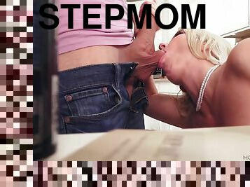 BlowPass - Filming Stepmom Christie Stevens