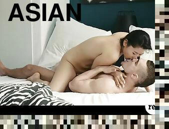 Curvy asian gives head and gets pussy smashed on the bed