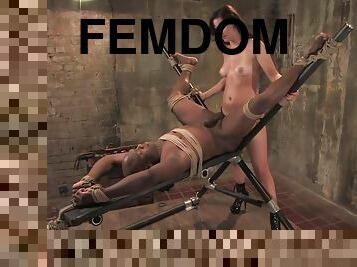 pillu-pussy, remmidildo, kova-seksi, bdsm, orja, sormettaminen, nöyryyttäminen, upea, dominointi, femdom