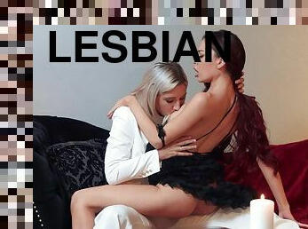 Lesbians are keen to feel each other's pussy going wet