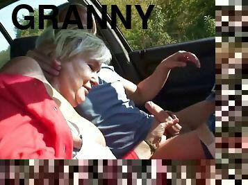 80 years granny banged in the car