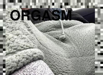 onani, orgasme, offentlig, legetøj, bil, sperm, solo, påklædt-sex