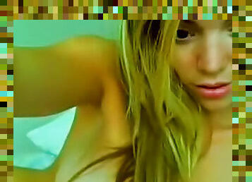 Cute girlfriend is posing naked on the webcam