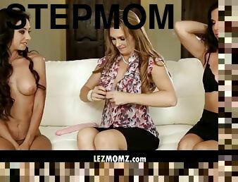 Stepmom and her friend do it with a nymphomaniac