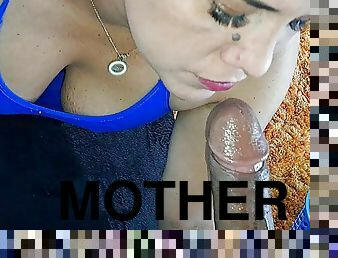 It makes me horny to see my stepmother work as a webcam
