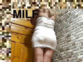 Milf checked the closed door and agreed to anal sex