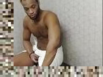 CAUGHT!! Jerking in the locker room!!