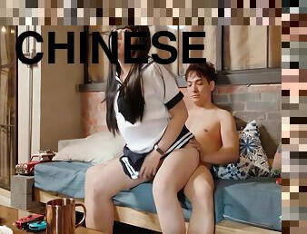 Brunette Chinese Teenager Jiu Jiu Met An Unknown Man For Sex