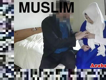 Hijab muslim doggystyled before sucking cock