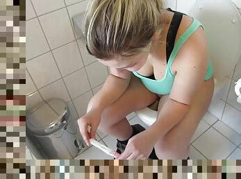 6 very PRIVATE piss videos from me! l DADDYS LUDER