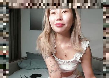 Webcam Milf With Breastmilk Live Hard Masturbate