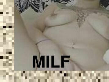 Milf cant keep her hands off my Perfect pretty pussy playing