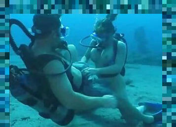 Underwater Sex on the sea