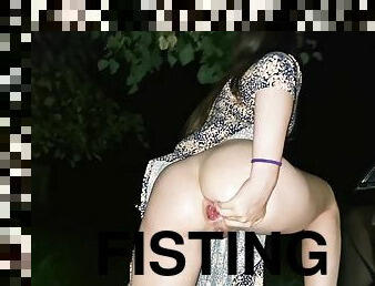 Night walk and anal fisting - PissVids