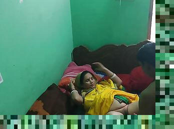 Repido boy fuck desi salu bhabhi 