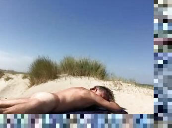 UltimateSlut Cumshot at Nude Beach