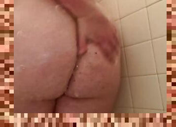 PAWG soaping up her big ass in the shower curvy bbw