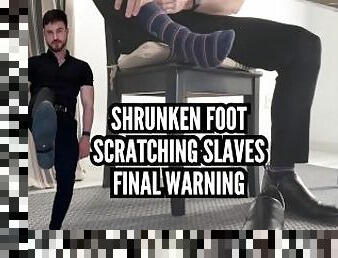 Macrophilia - shrunken foot scratching Slaves final warning