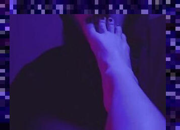 Licking feet in the club! The best feet on internet CAME BACK!