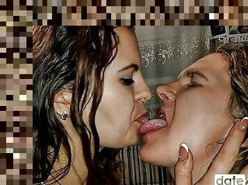 Cum swapping on homemade bisexual threesome