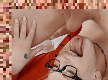Blonde shemale nerd in eyeglasses - Gamer Girl Gets Creampied part 2 - Izzy Wilde