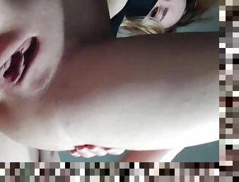 Tight ass of a milf close up. Homemade anal