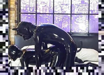 Gloomy's new latex puppy T3, doggystyle fucking - Alex Latex