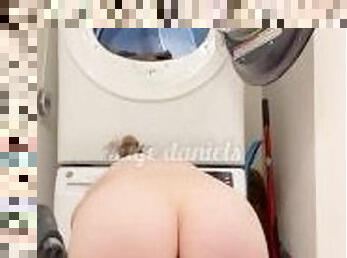 Your Naked Girlfriend Does your Laundry