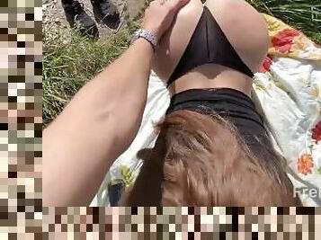 Sex in the field with an ex-girlfriend, her Ass has become even bigger