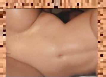 gros-nichons, masturbation, amateur, ejaculation-sur-le-corps, milf, blonde, hentai, gros-seins, fétiche, poupée